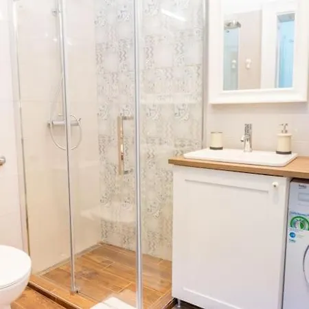 Central And Comfy 2Bdr Apartment Near Parliament Βελιγράδι Εξωτερικό φωτογραφία