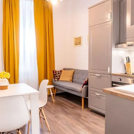 Central And Comfy 2Bdr Apartment Near Parliament Βελιγράδι Εξωτερικό φωτογραφία