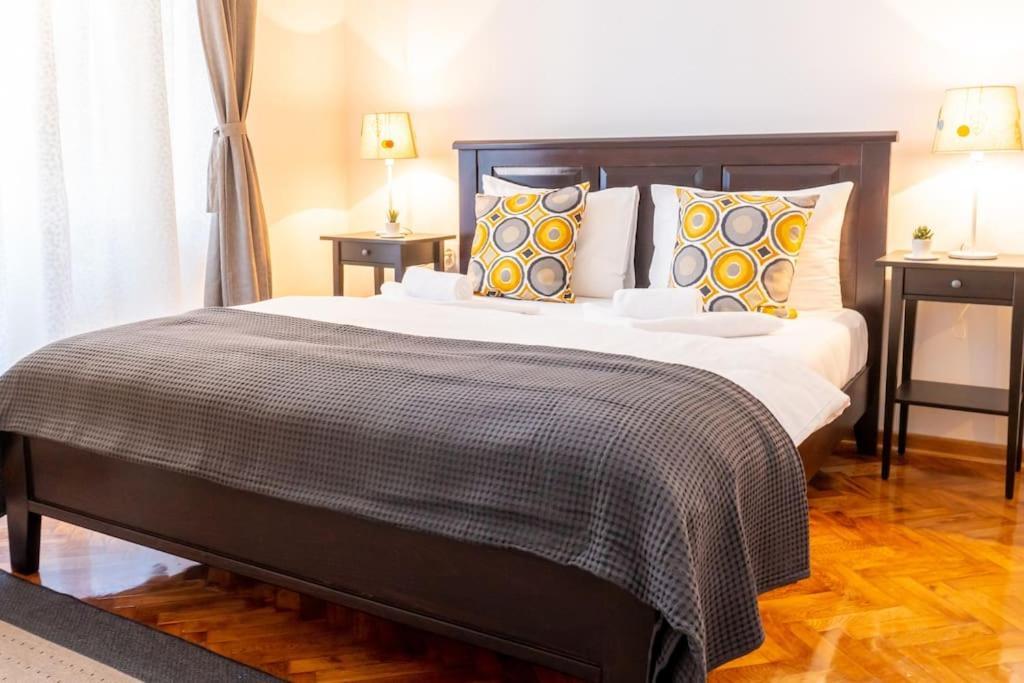 And Comfy 2bdr Near Parliament Βελιγράδι